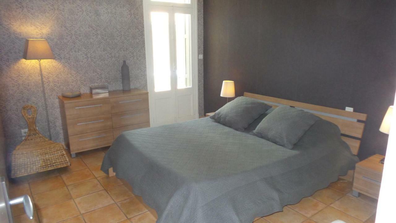 Spacieux Logement Face A La Cite Medievale Carcassonne Exterior foto